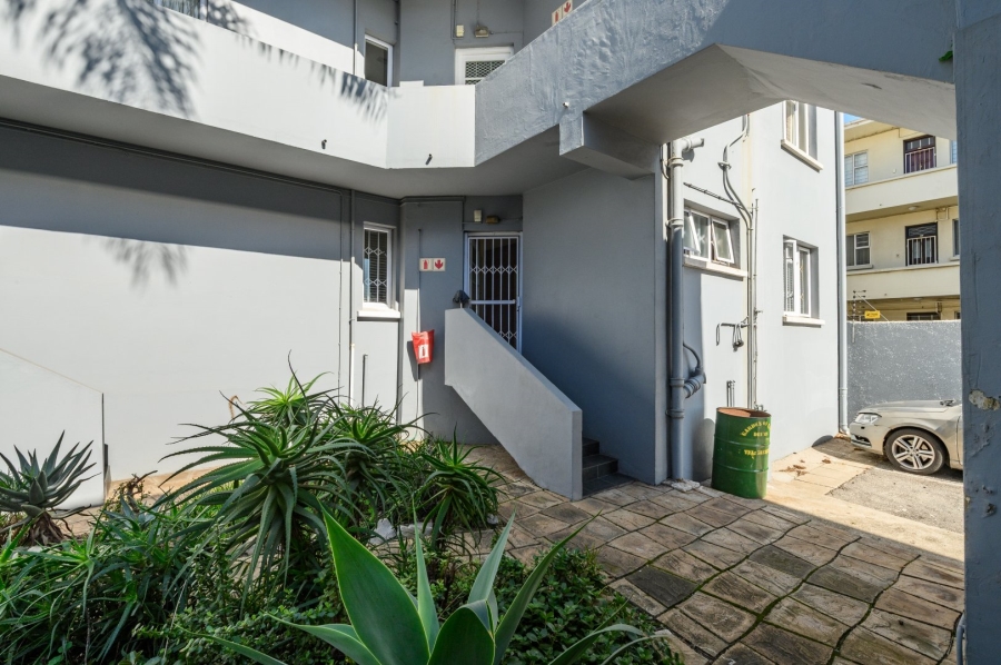 2 Bedroom Property for Sale in Humewood Eastern Cape